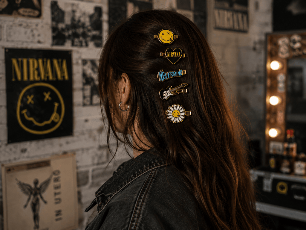 NVN Elegant Gold Mini Barrettes for Women TMH